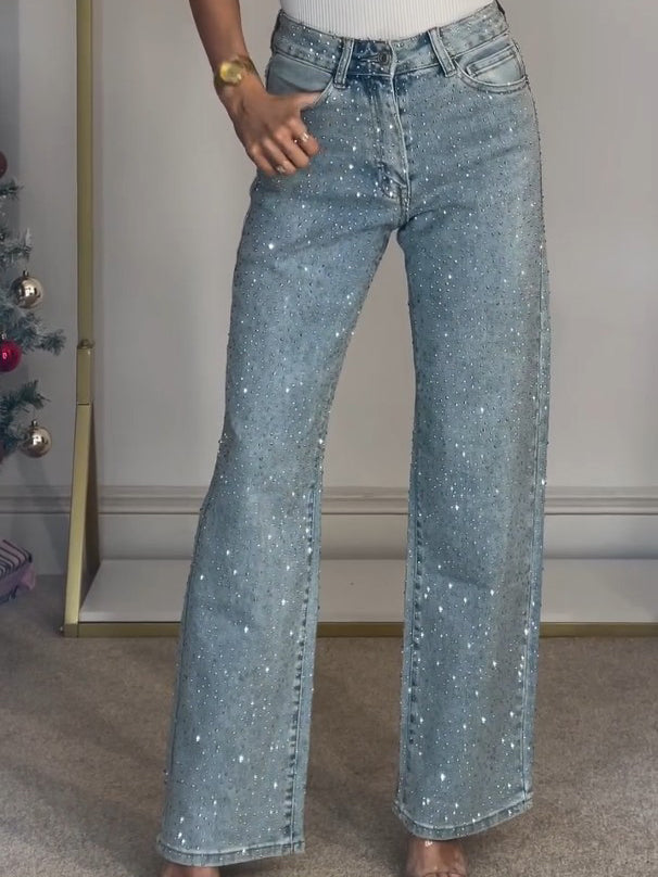 Decorative Slim Fit Straight Jeans - EasyApparels