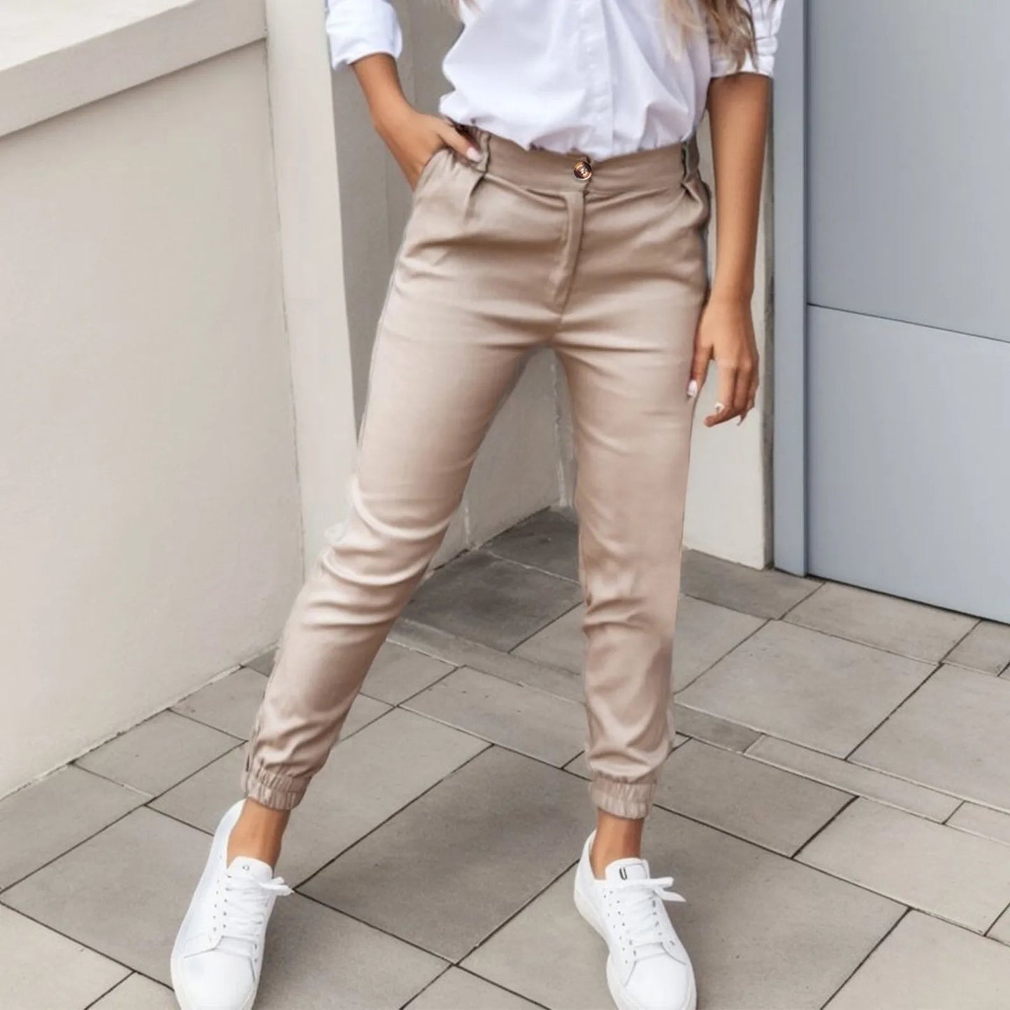 Comfortable Fitness Pants with Pockets