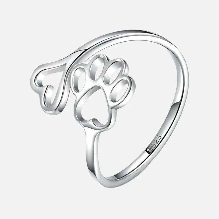 Engraved Heart Paw Sterling Silver Ring - Luxicro