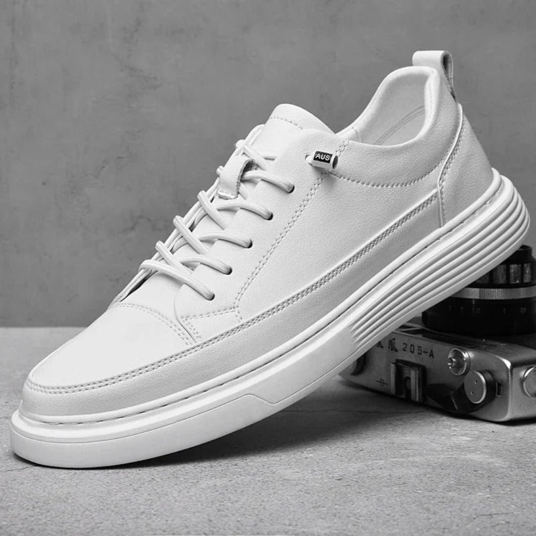 Simple Chic Low Top Sneakers