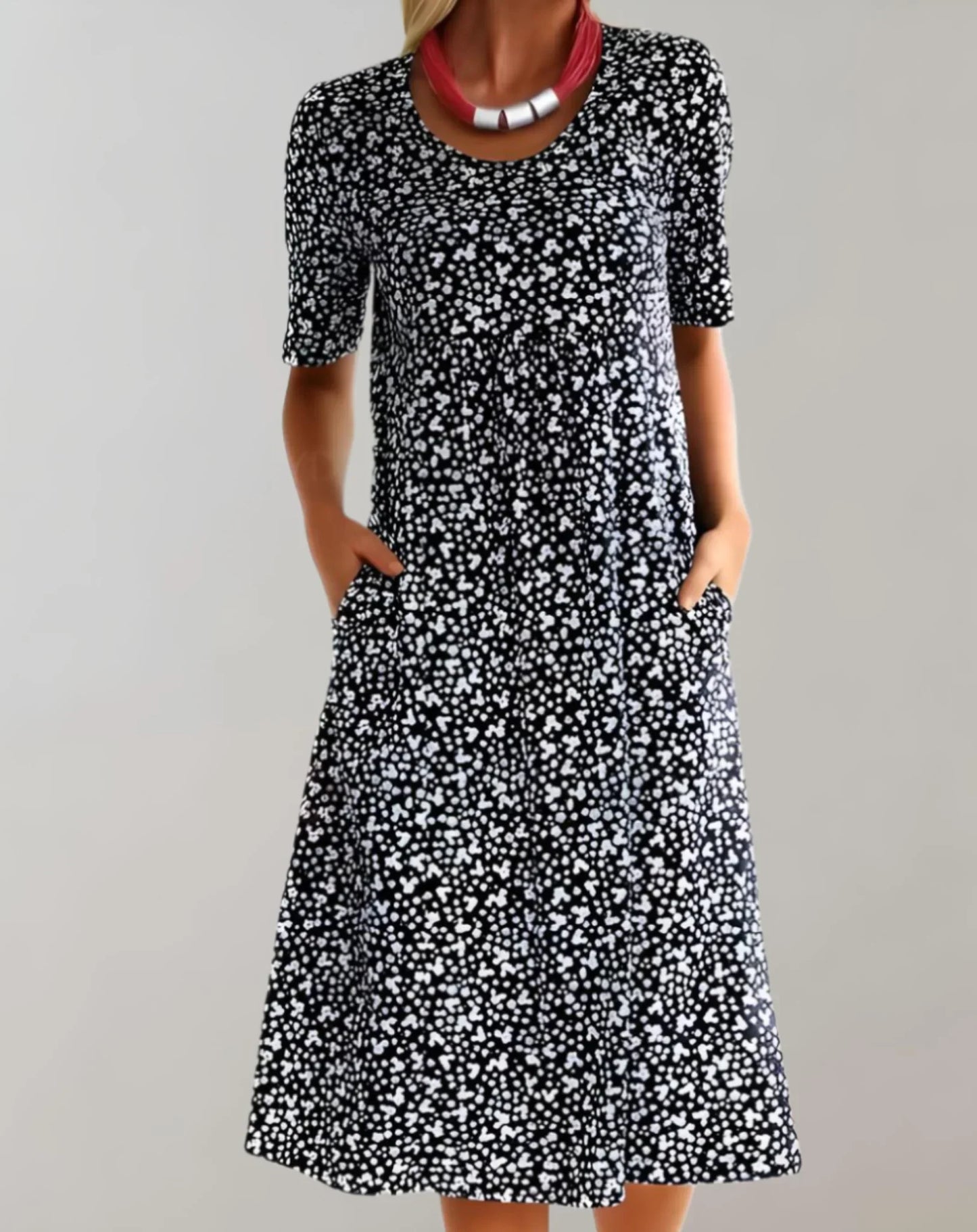 Comfortable Sleeveless Summer Vee Dress
