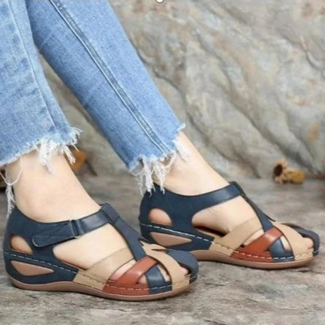 Classic Buckle Leather Sandals