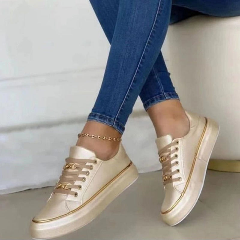 Casual Low Top Shoes for Women - Classic Comfortable Sneakers