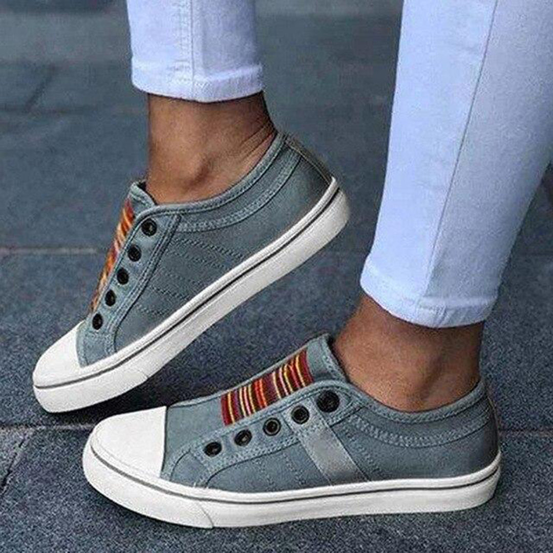 Casual Women's Slip-On Shoes - Comfortable Daily Sneakers