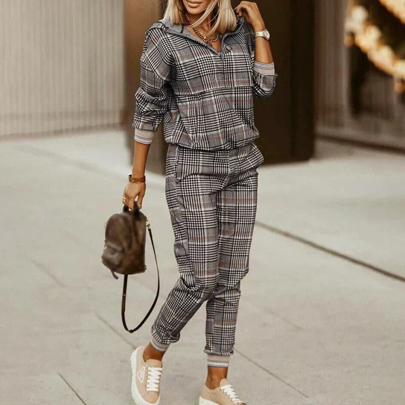 Comfy Women's Casual Zip Up Tracksuit Set