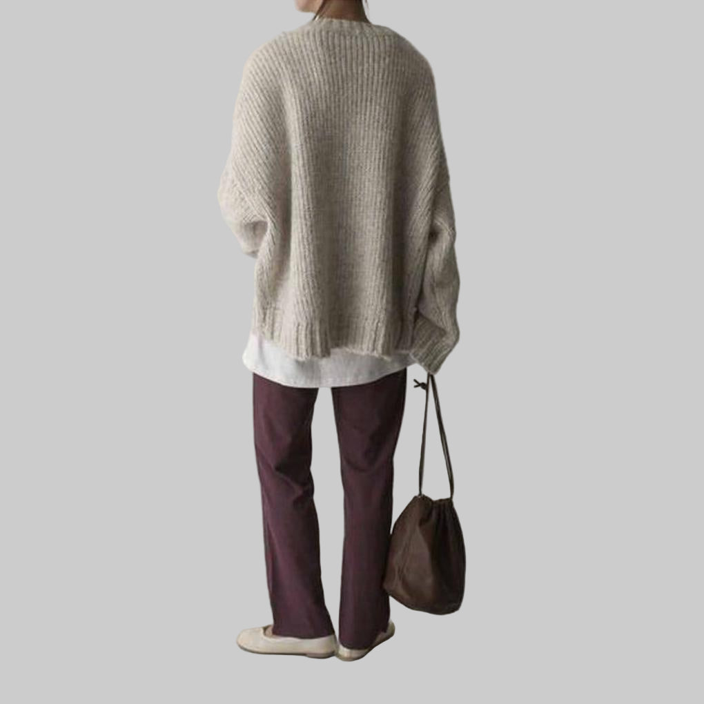 Cozy Cream Crew-Neck Sweater – Casual Daily Wear