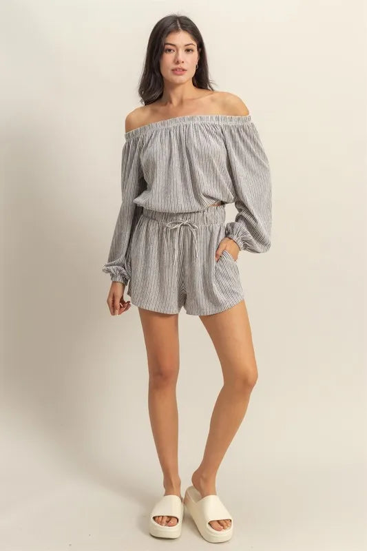 Casual Cold Shoulder Crop Top Shorts Set - EasyApparels