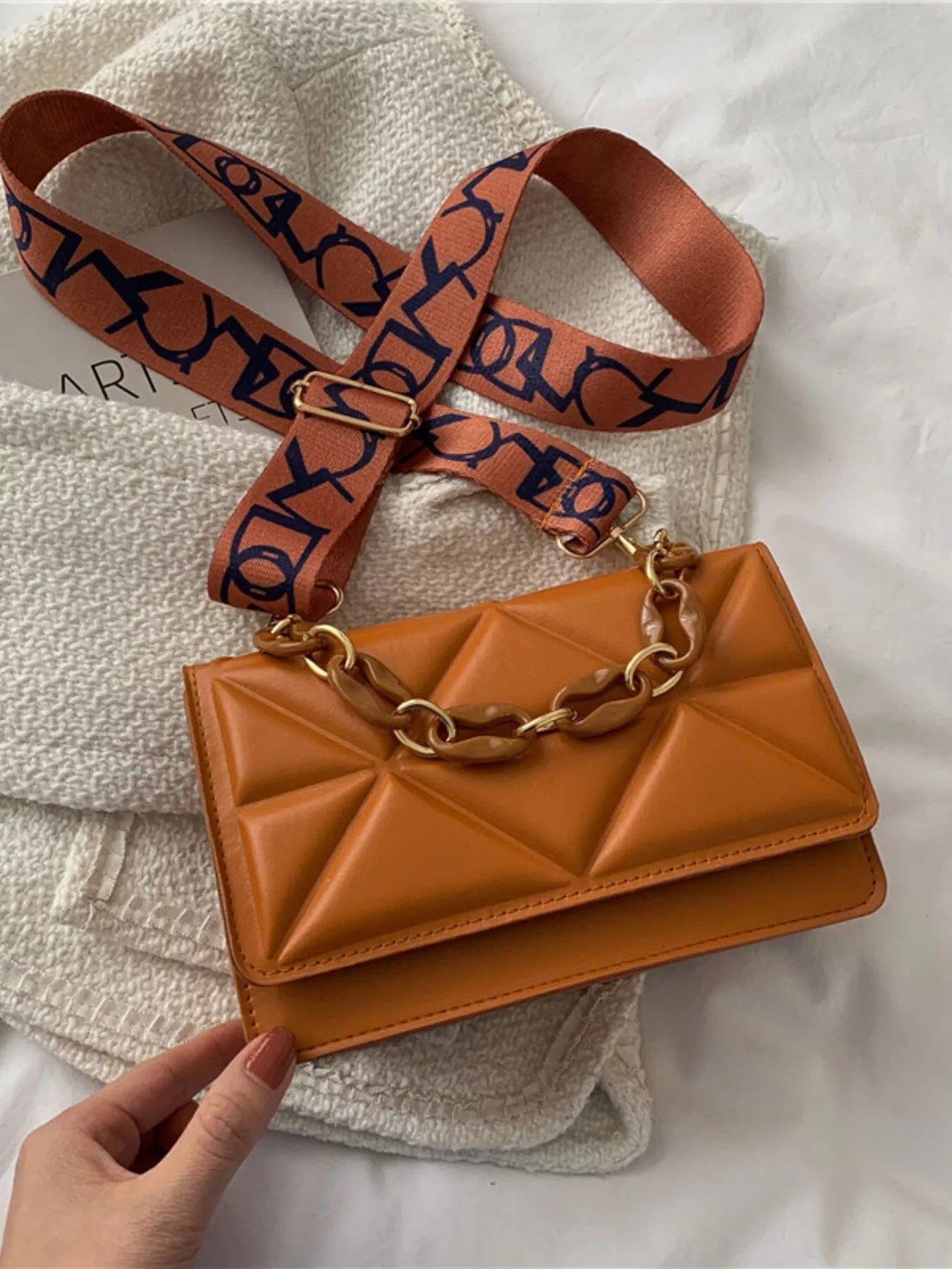 Padded Versatile Strap Cross Body Purse