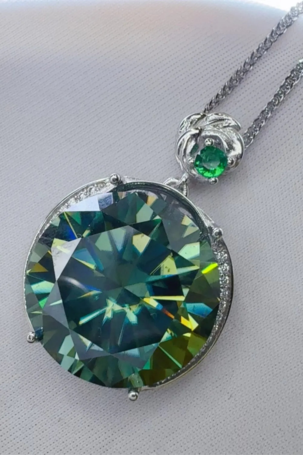 Luxurious 20ct Moissanite Sterling Silver Chain Necklace - EasyApparels