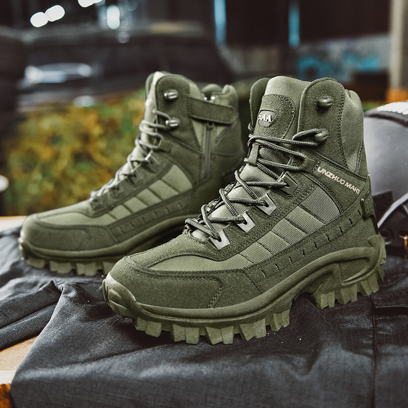 Men's Tactical Boots with High Ankle Support