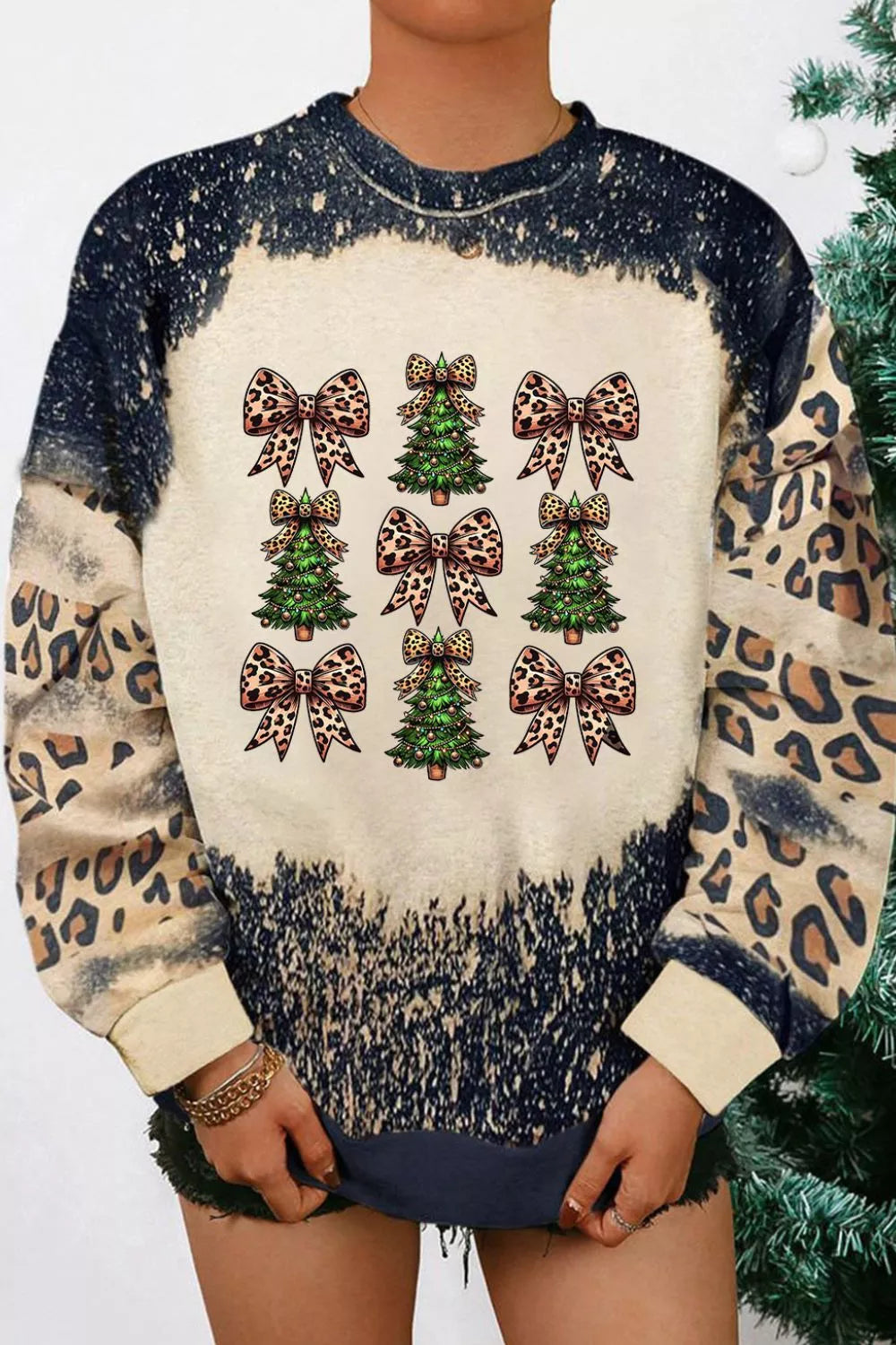 Festive Holiday Leopard Print Crew Neck Sweater - EasyApparels