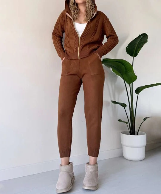 Warm Cozy 2-Piece Winter Outfit