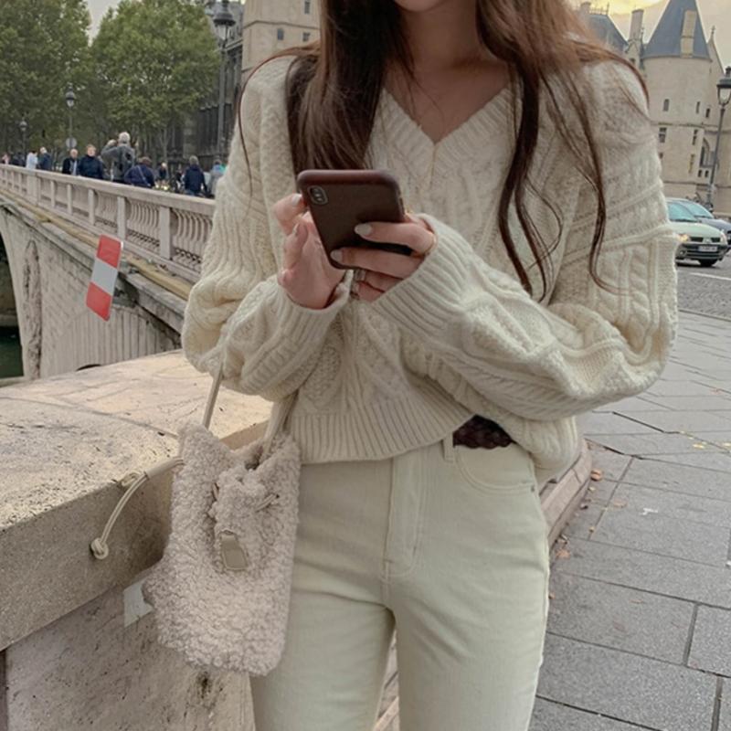 Cozy V-Neck Women's Cable Sweater - EasyApparels