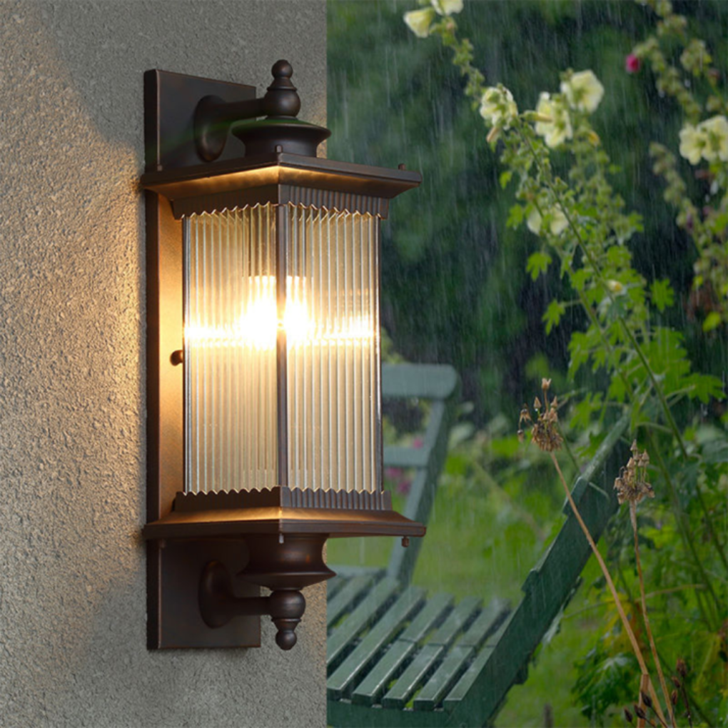 Classic Dark Exterior Wall Light - Vossary