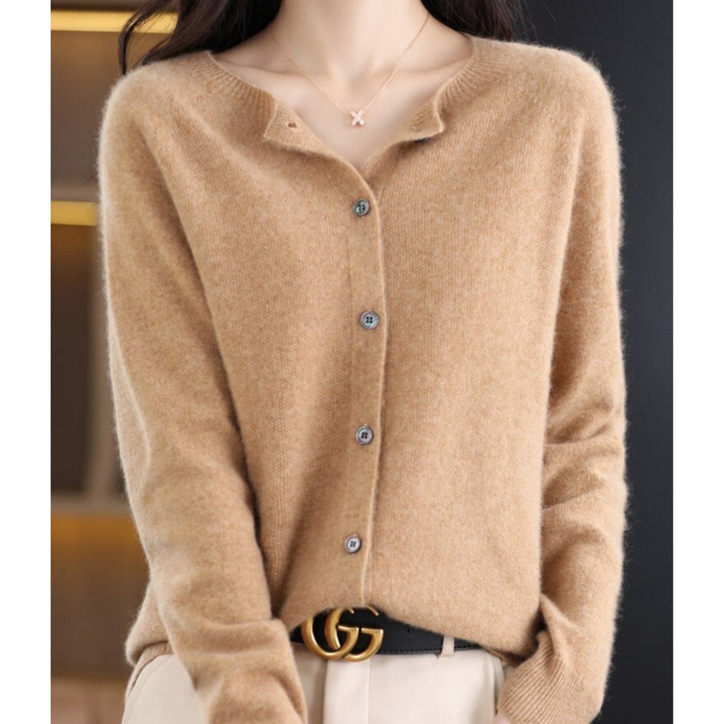 Cozy Women's Crew Neck Wool Blend Sweater