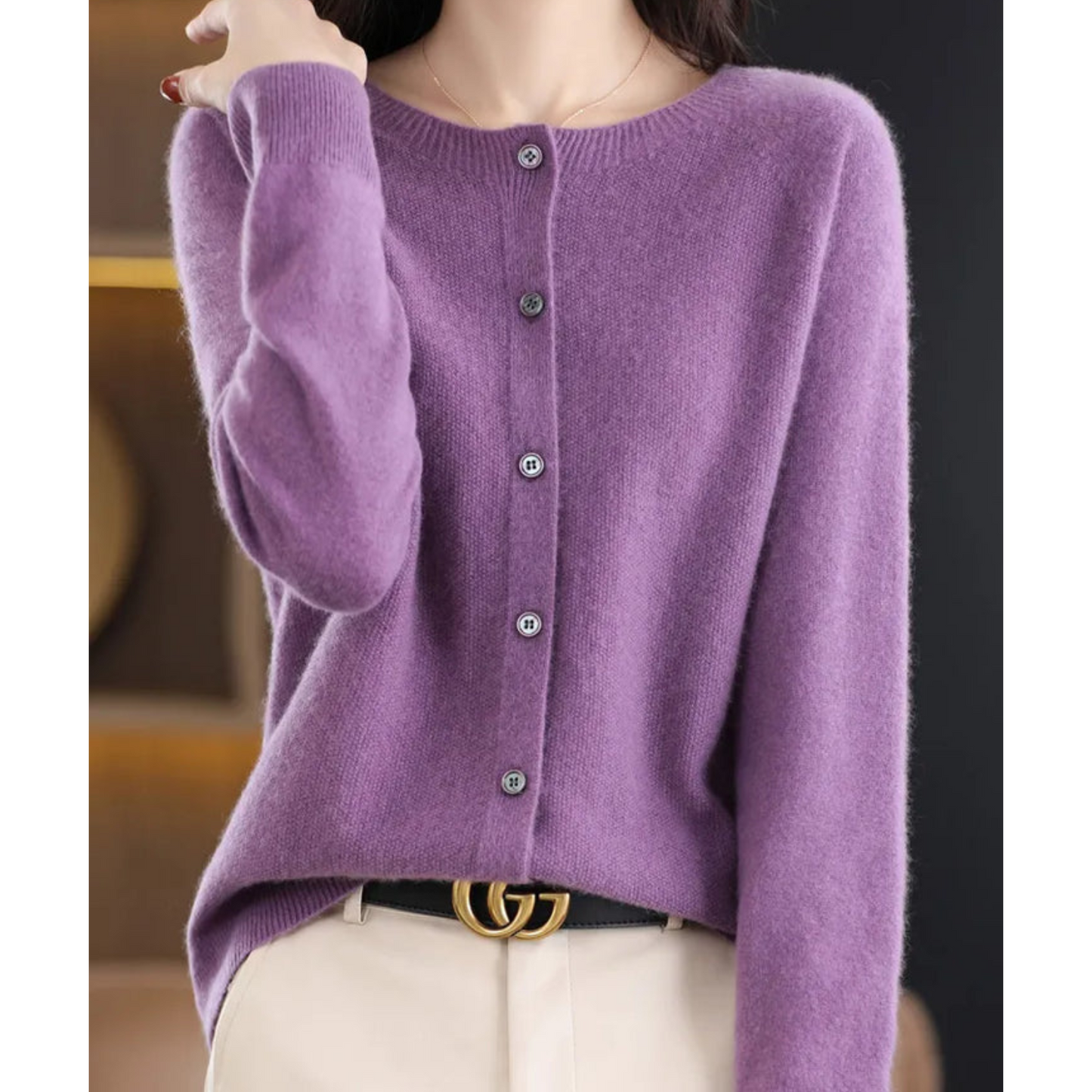 Cozy Women's Crew Neck Wool Blend Sweater