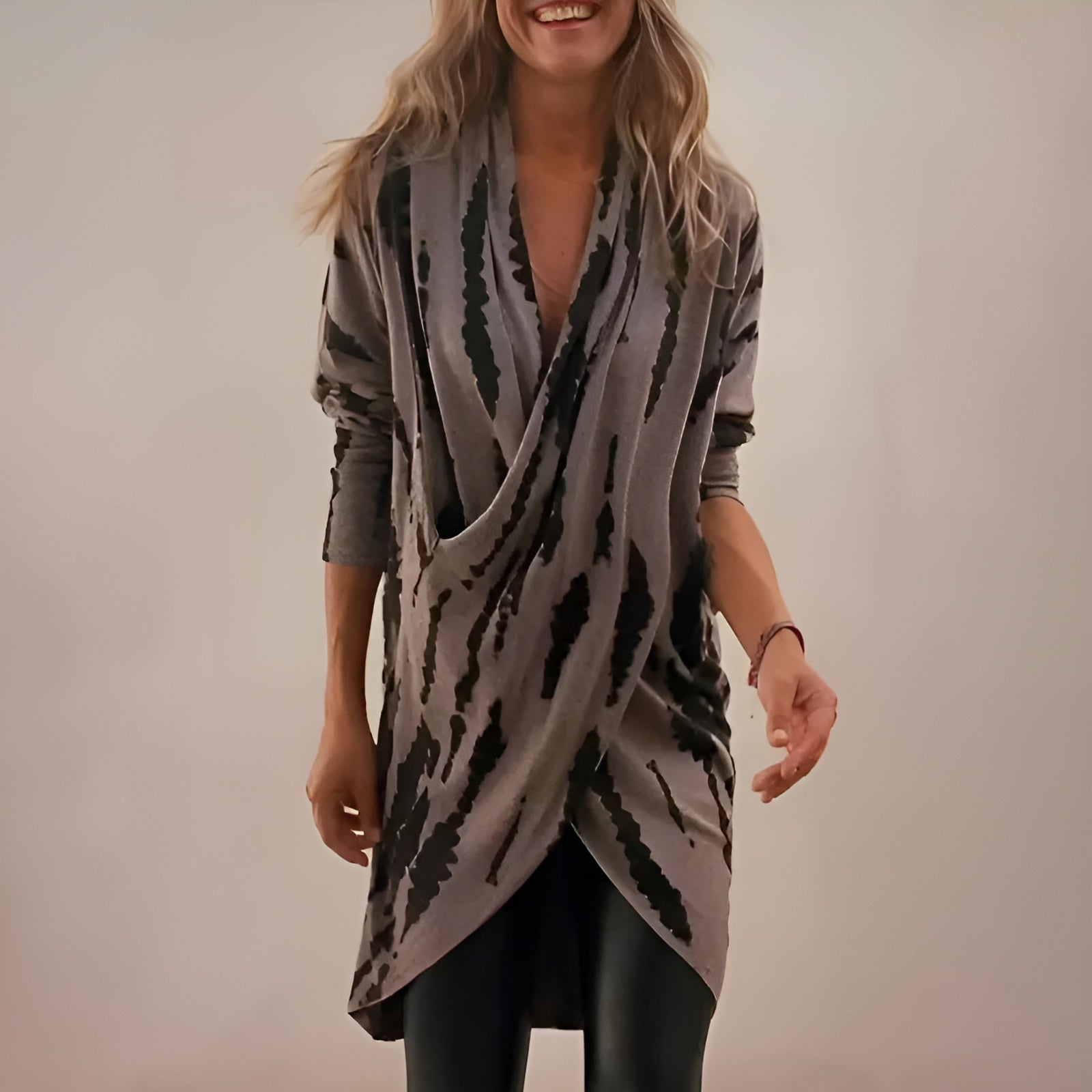 Soft Relaxed Fit V-Neck Tunic Top - Vossary