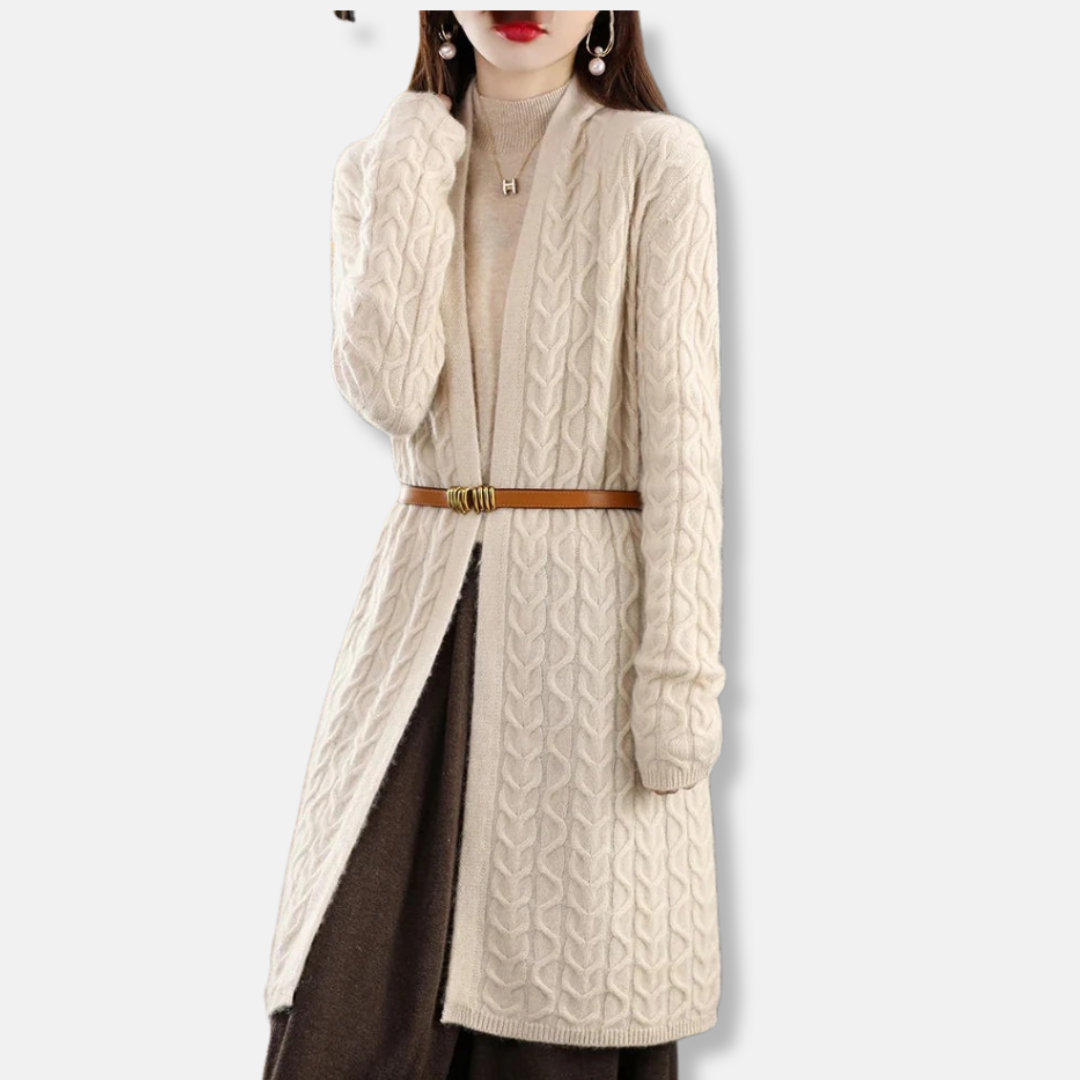 Cozy Women's Oversized Cable Knit Cardigan