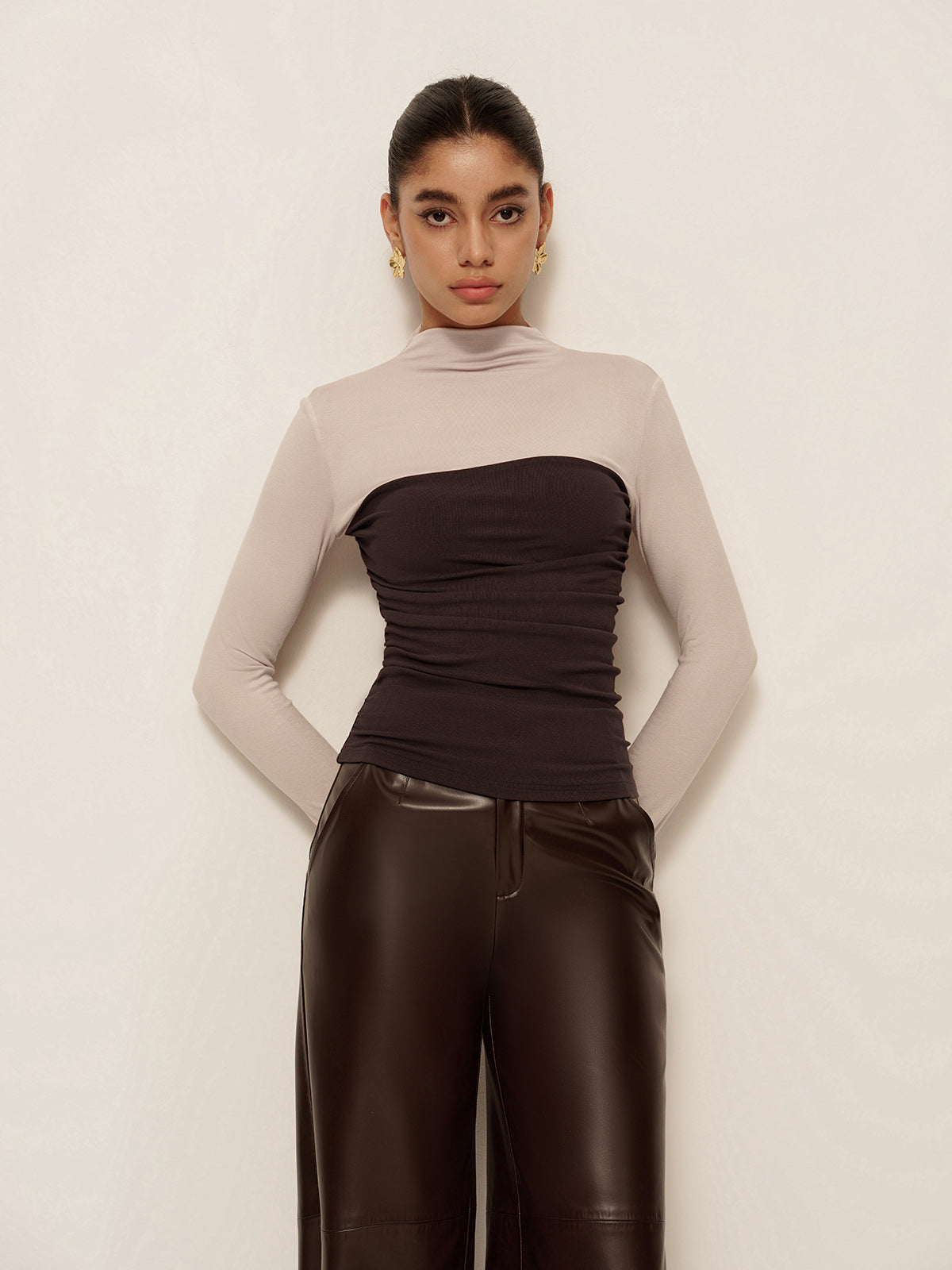 Versatile Crew Neck Contrast Tee Shirt - EasyApparels