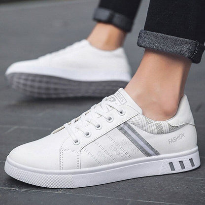 Comfy Men's Running Shoes with Grip Soles and Lace Up