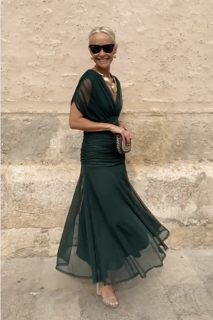 Beautiful V-neck Evening Formal Maxi Dress