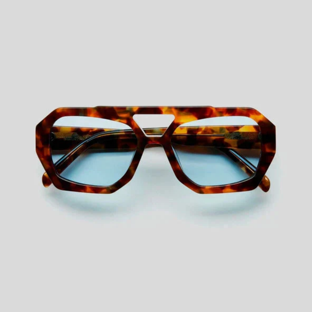 Trendy Designer Shade Glasses - Vossary