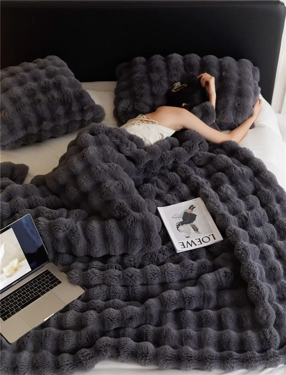 Plush Cozy Quilted Throw Blanket