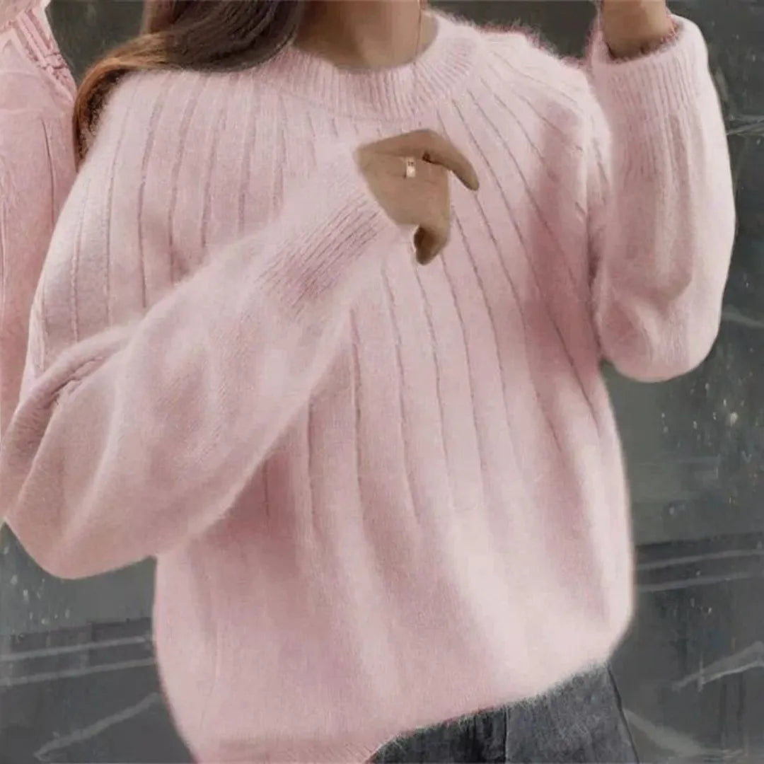 Soft Women's Ribbed Cashmere Crew Sweater