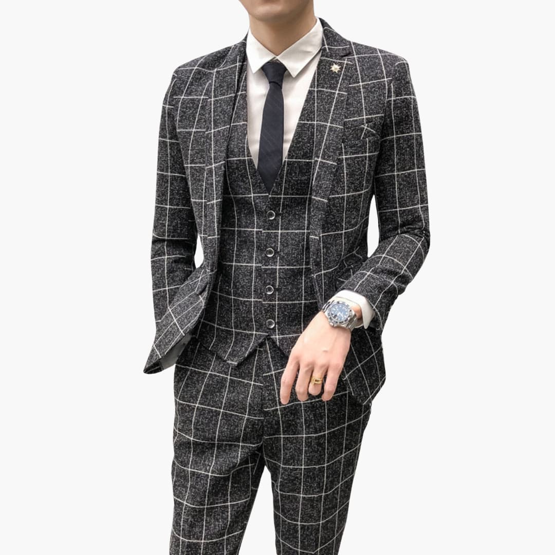 Classic 3 Piece Suit with Blazer and Check Pattern - Vossary