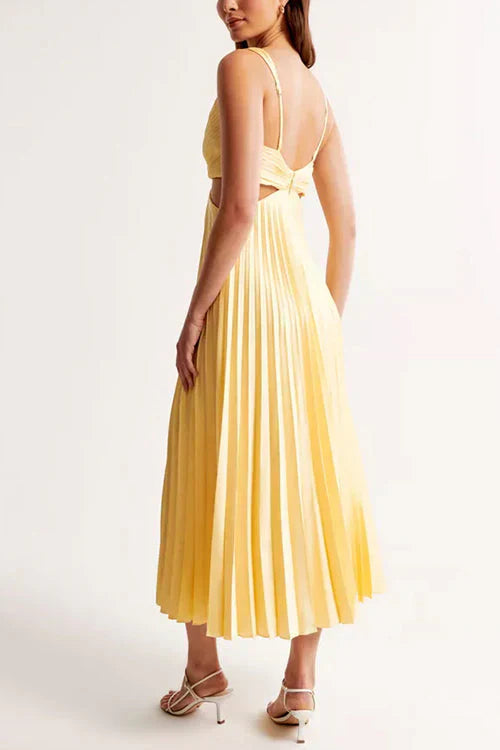 Ladies Long Flowing Pleated Dress