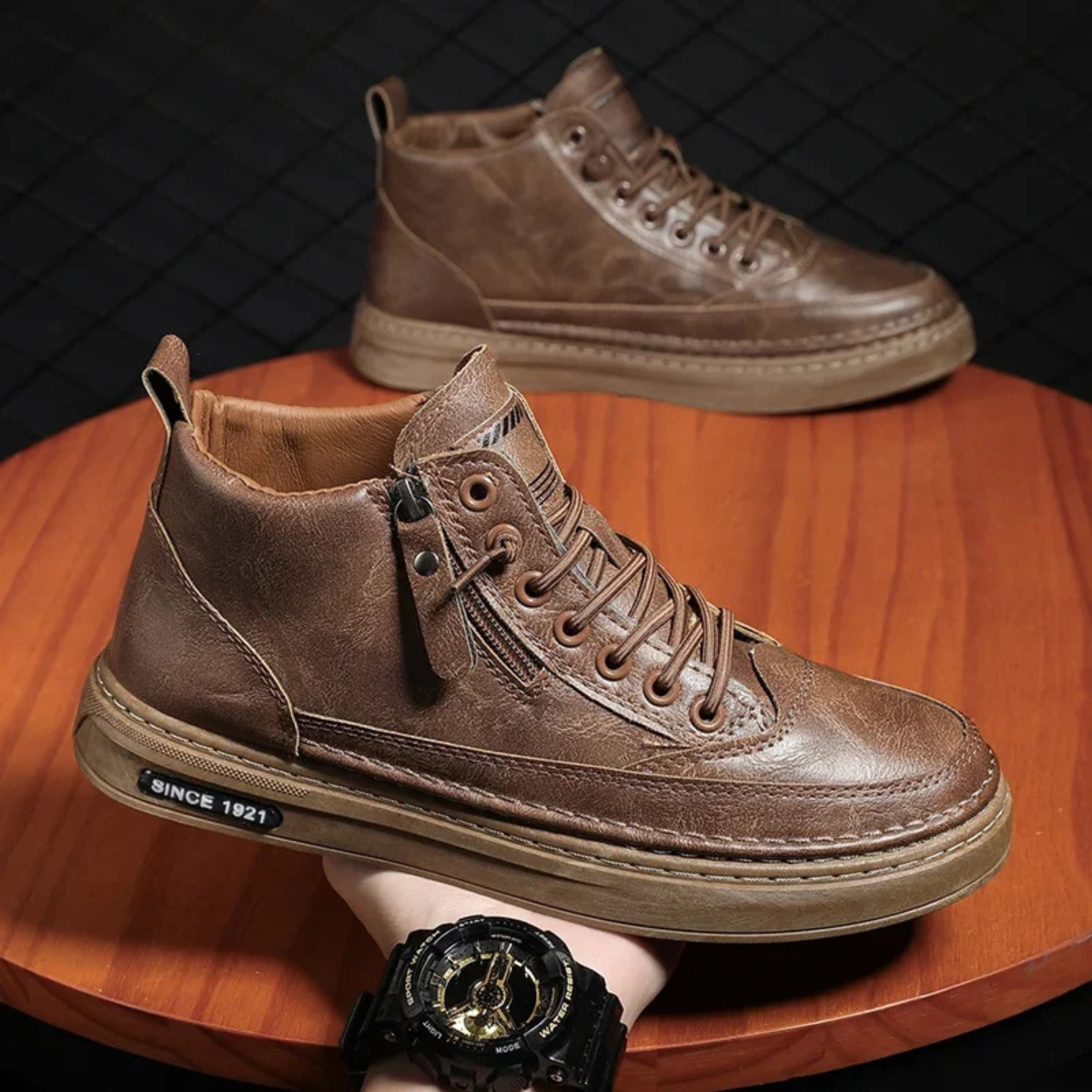 Stylish Men's Leather Zip Up Boots