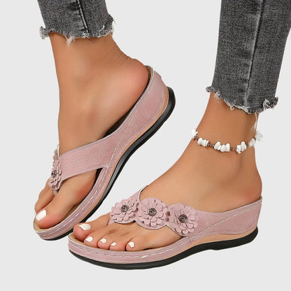Comfortable Supportive Beach Flip Flops