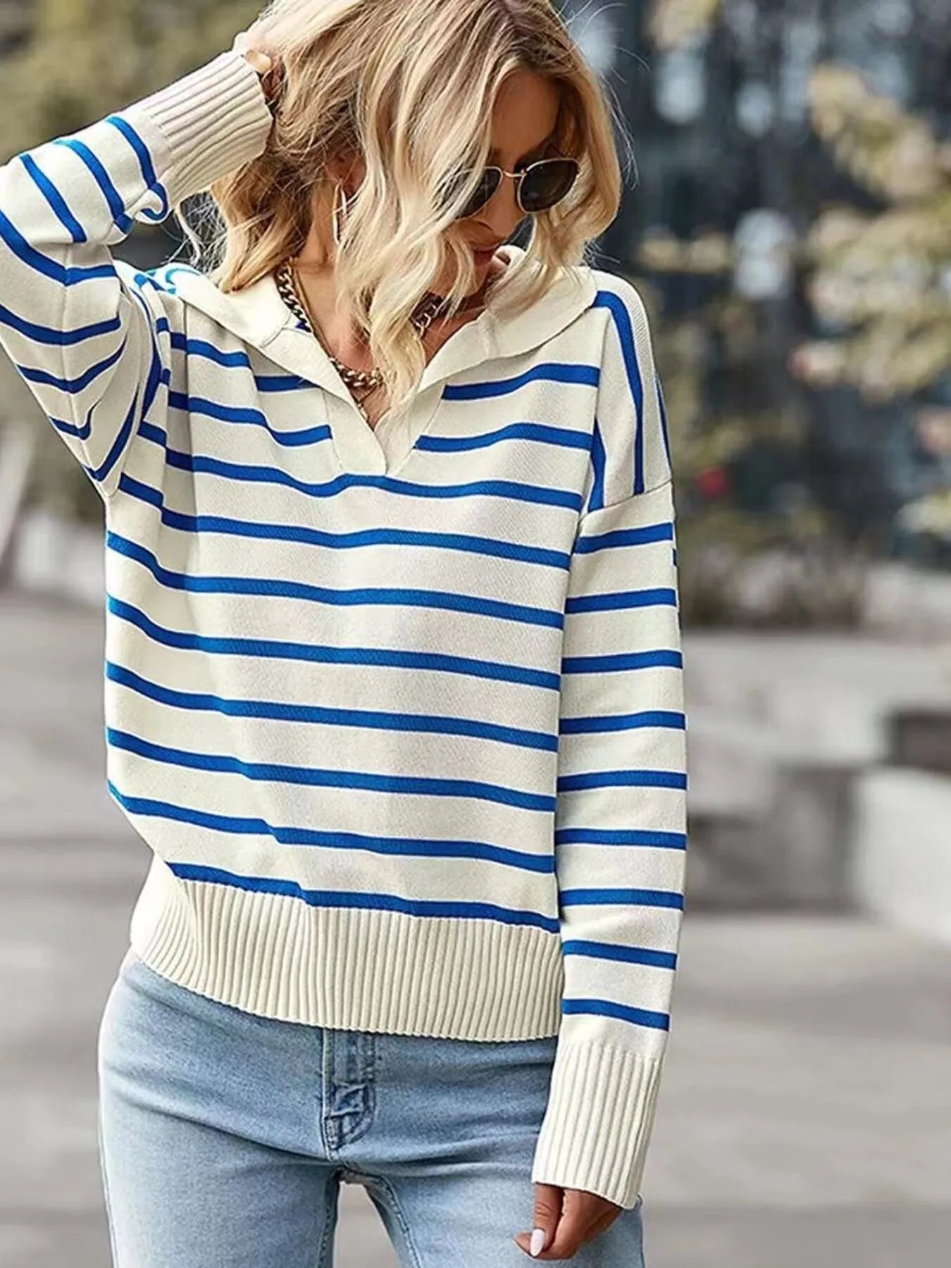 Classic Fit Crew Neck Striped Sweater