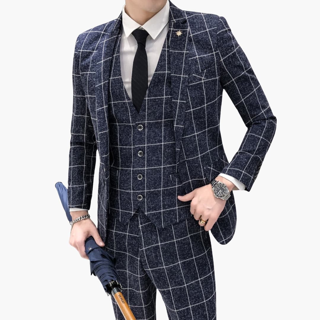 Classic 3 Piece Suit with Blazer and Check Pattern