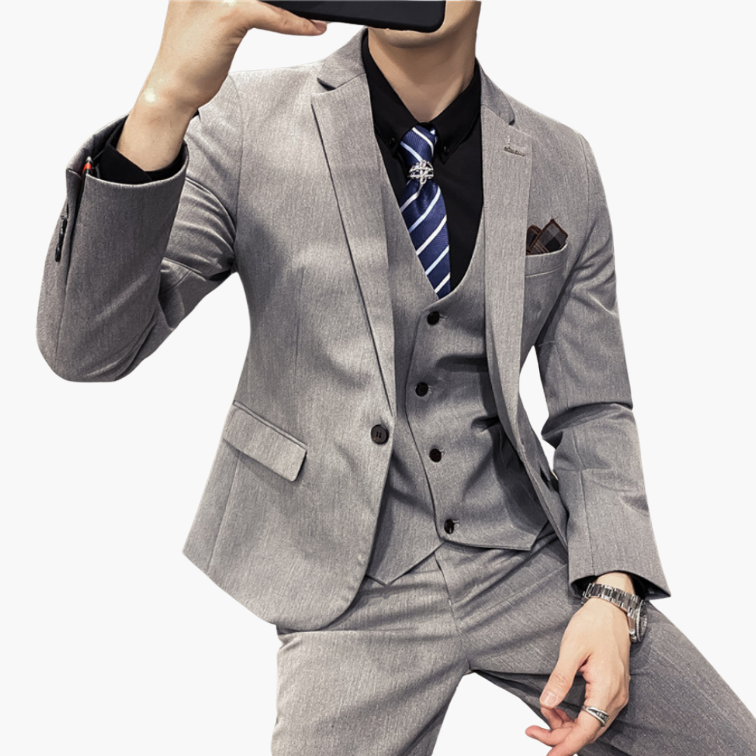 Stylish 3-Piece Mens Suit