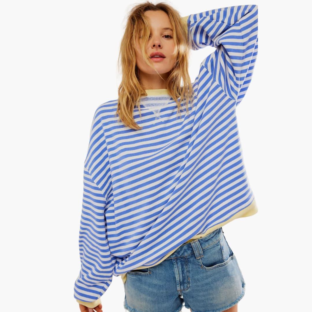 Comfy Women's Horizontal Sweatshirt – Relaxing Full Sleeve Top