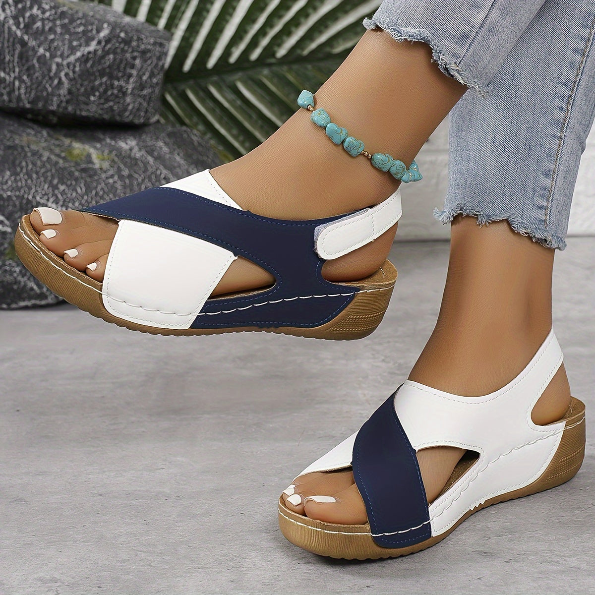Livia - Comfortable Orthopedic Sandals - EasyApparels