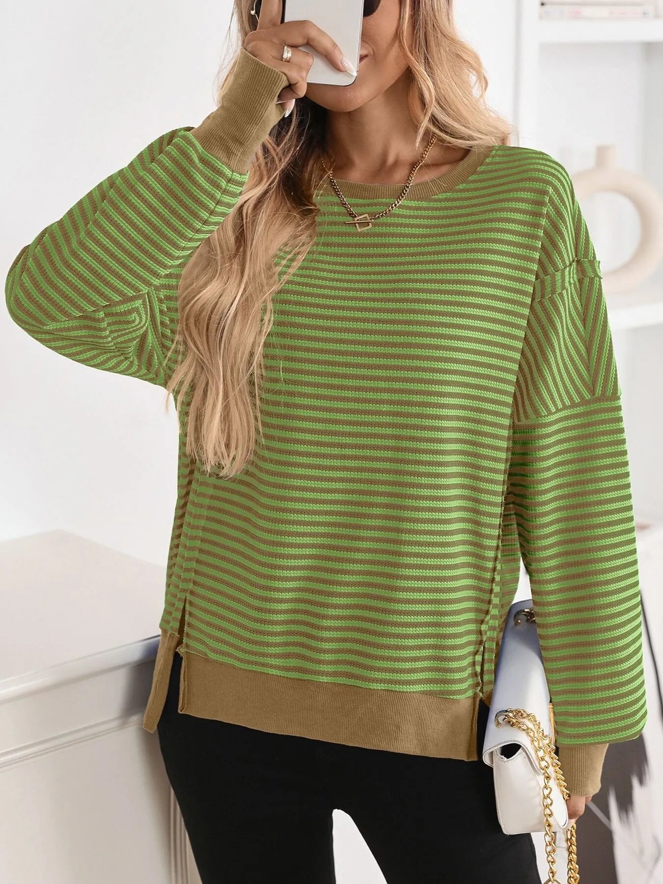 Ripped Edge Colorblock Crew Sweatshirt - EasyApparels