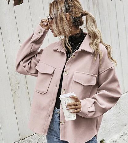 Cozy Women's Oversized Jacket with Big Pockets