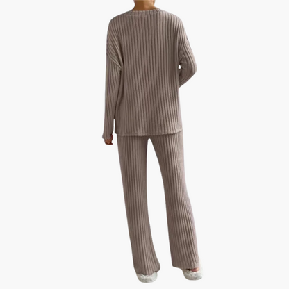 Comfortable Women's V-Neck Ribbed Loungewear Set