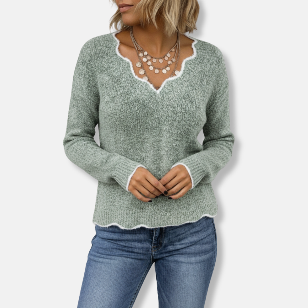 Cozy Women's Wool Crew Neck Sweater