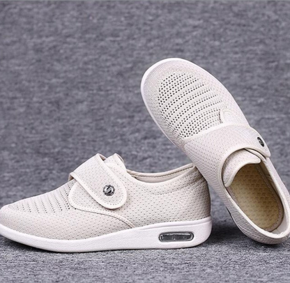 Comfortable Extra Wide Womens Shoes
