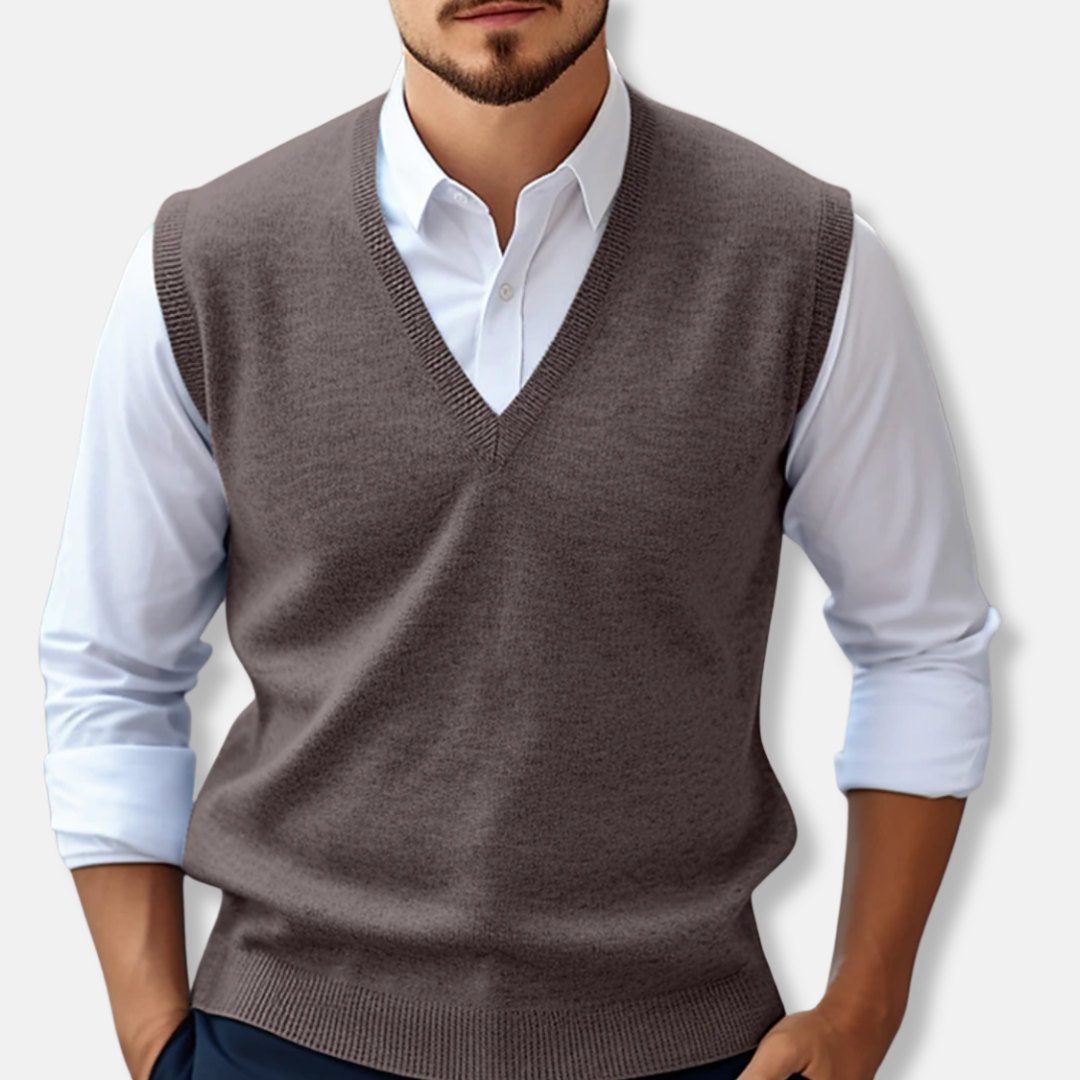 Classic Crew Neck Knit Vest