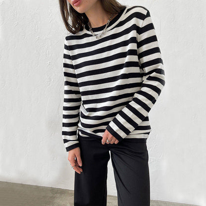 Comfy Women's Striped Crew Neck Sweater