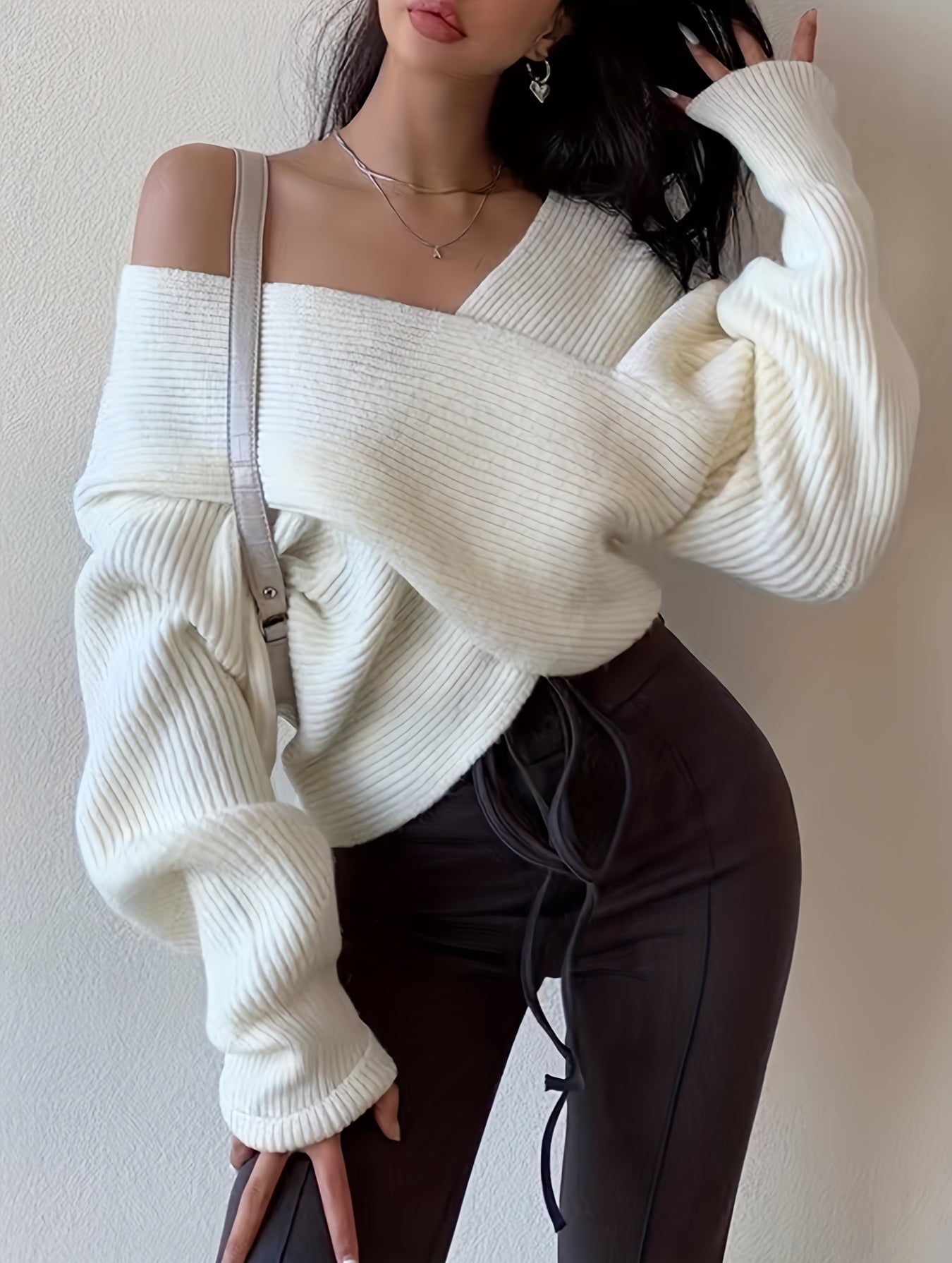 Cozy Oversized Women's Cable Knit Sweater - Luxicro