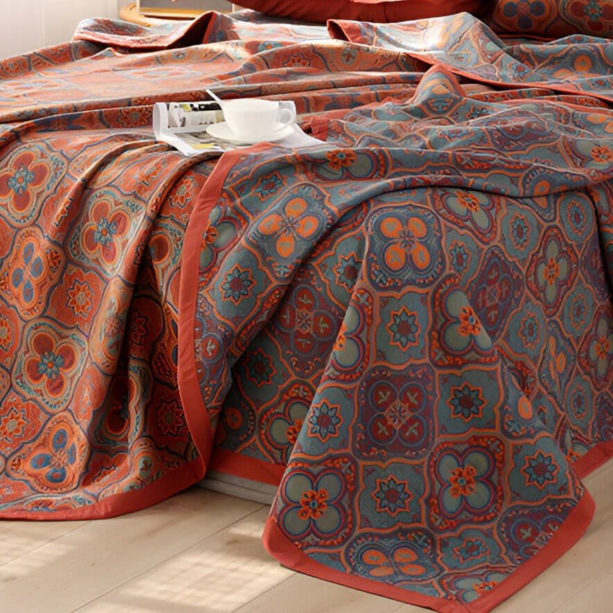 Classic Floral Reversible Quilt - Vossary