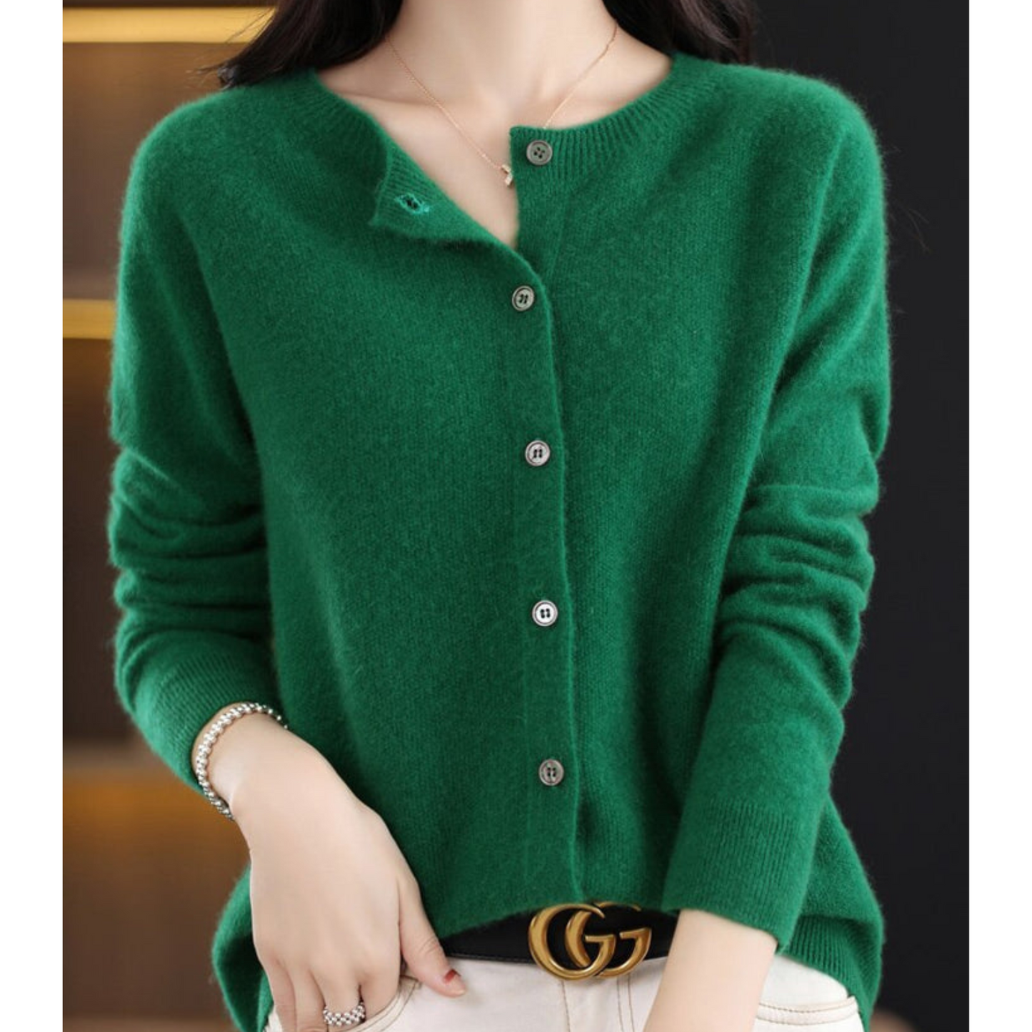 Cozy Women's Crew Neck Wool Blend Sweater