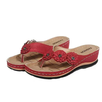 Comfortable Women's Slide Sandals with Floral Accents
