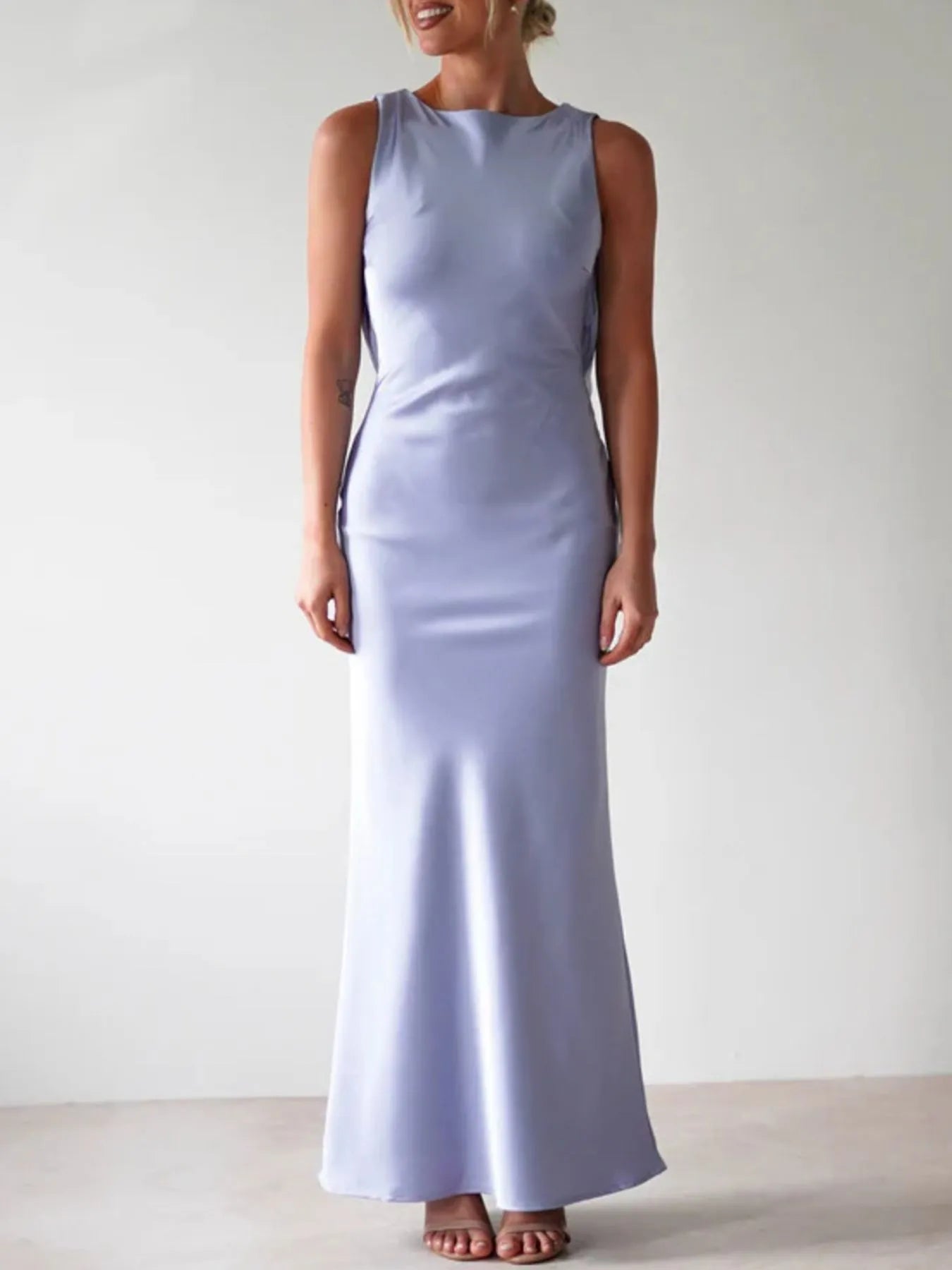 Luxurious Strapless Evening Gown