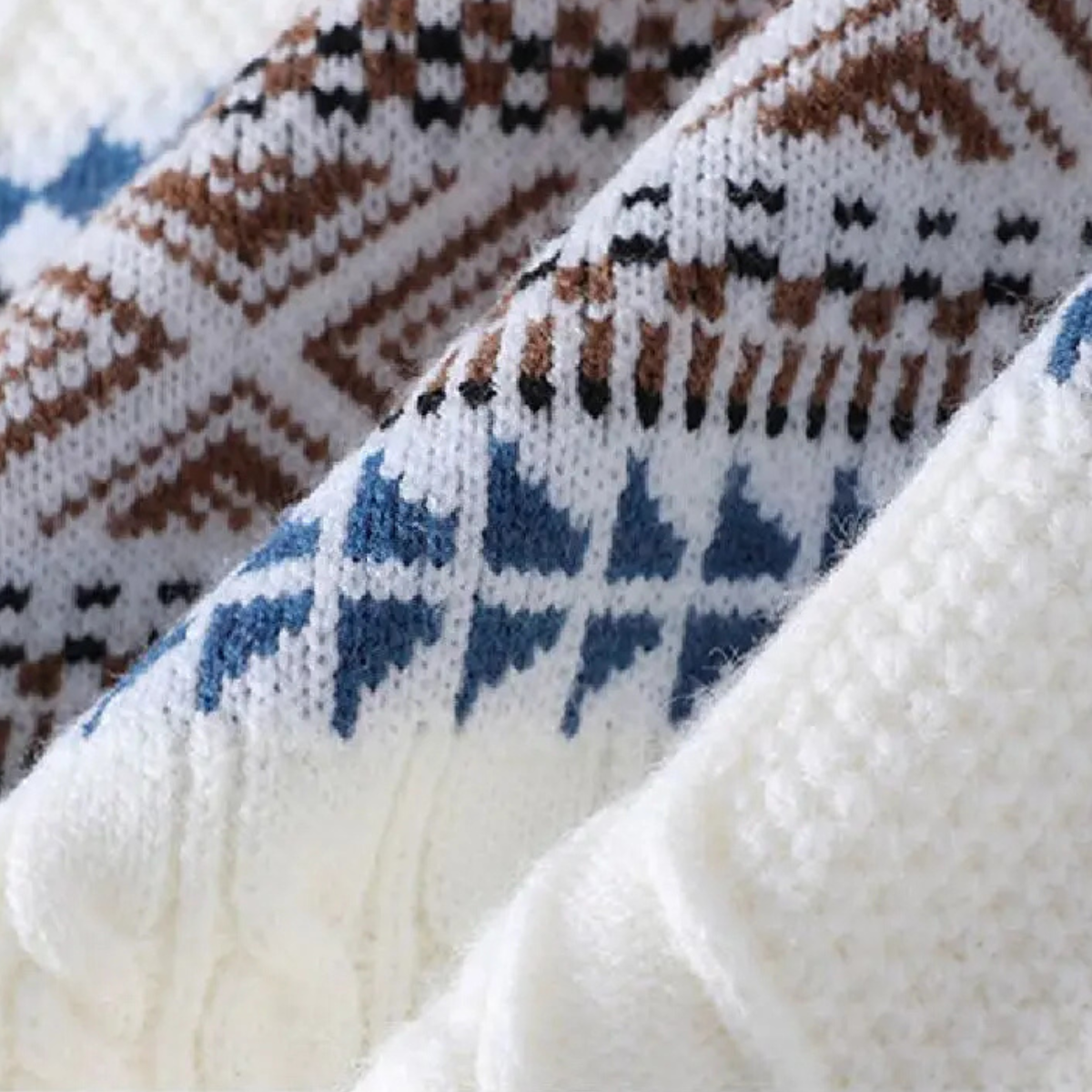 Cozy Mens Nordic Pattern Cable Knit Sweater